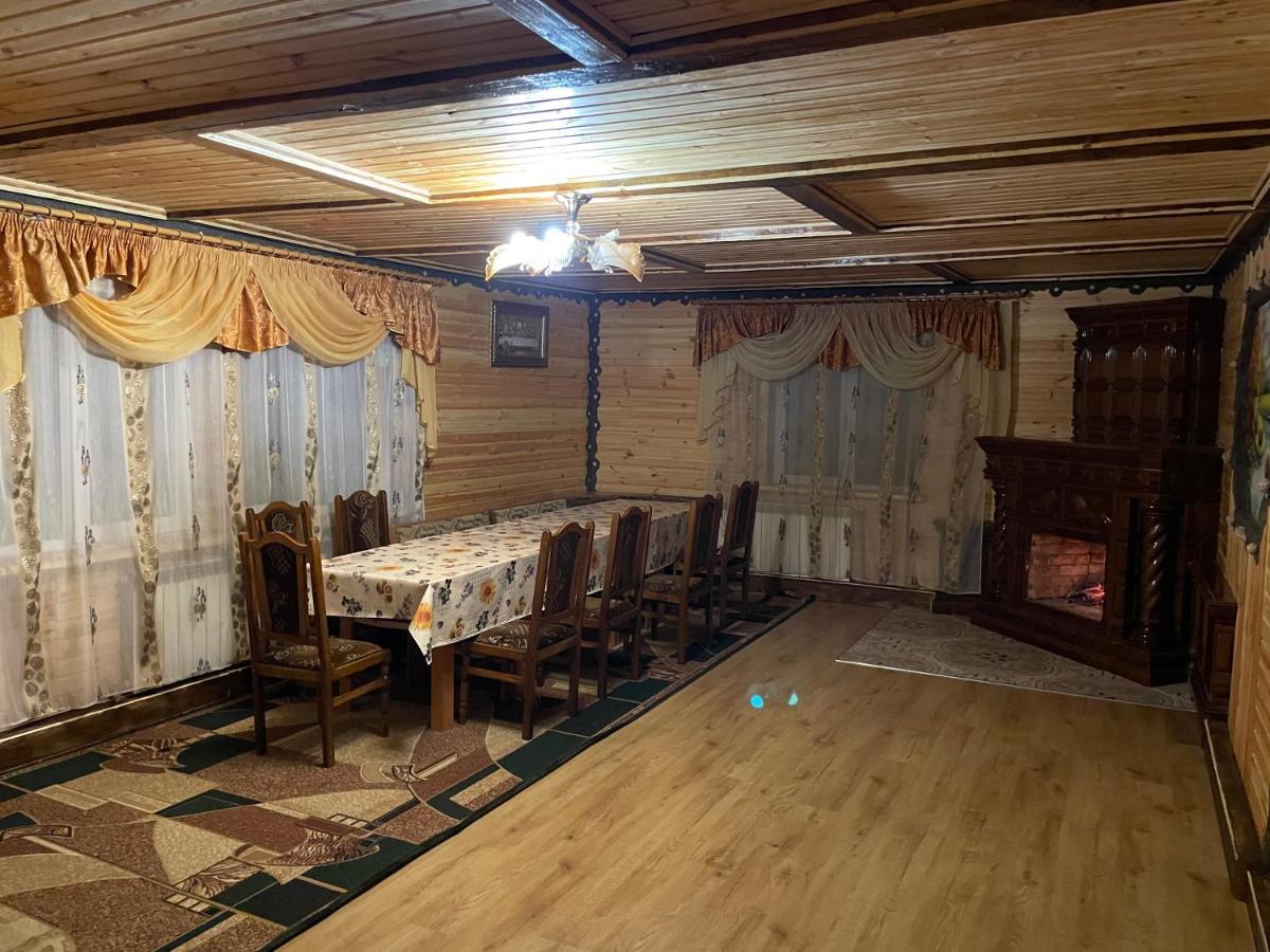 Villa Hirska Vatra Slavske Esterno foto